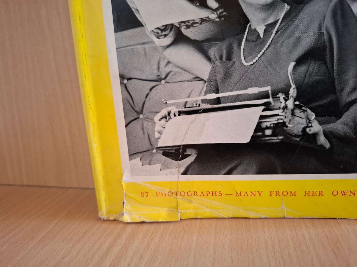 The Story of My Life - Enid Blyton  (Hardcover)