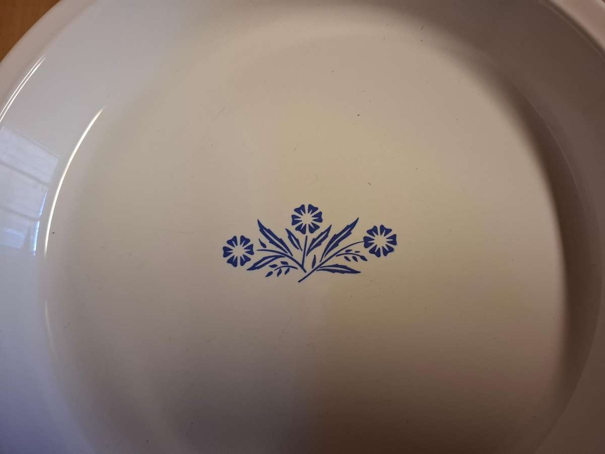 Round Corning Ware Blue Cornflower Flan Dish - width 25cm height 3cm  (Made in USA)