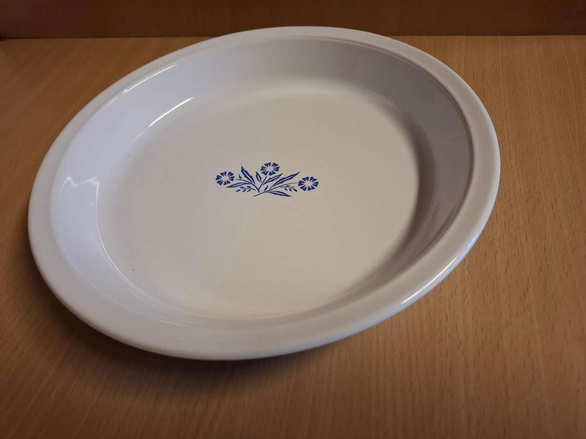 Round Corning Ware Blue Cornflower Flan Dish - width 25cm height 3cm  (Made in USA)