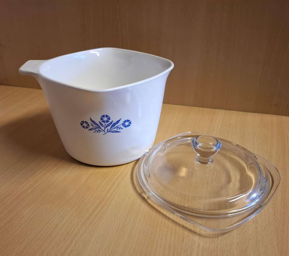 Lidded Vintage Blue Cornflower Corning Ware Sauce Maker