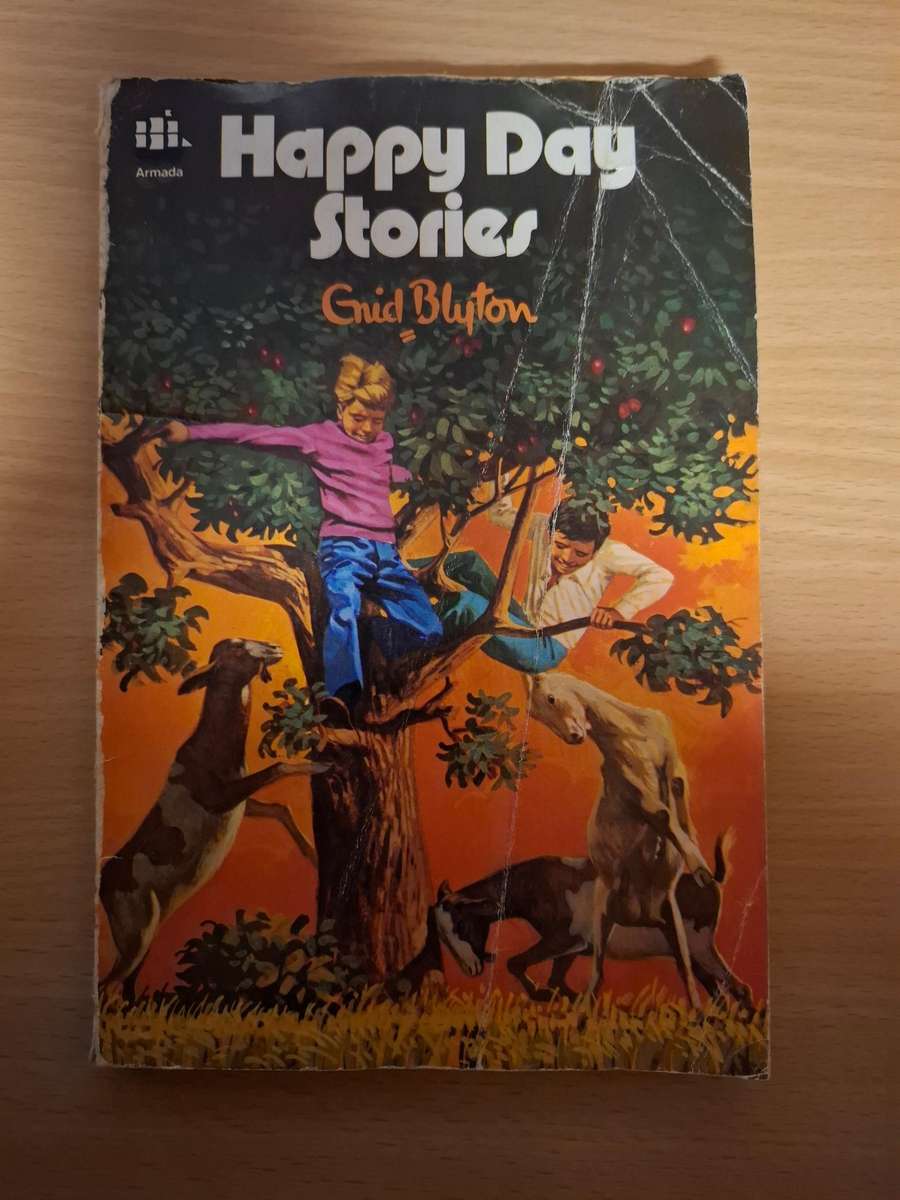 Happy Day Stories : Enid Blyton  (Paperback)