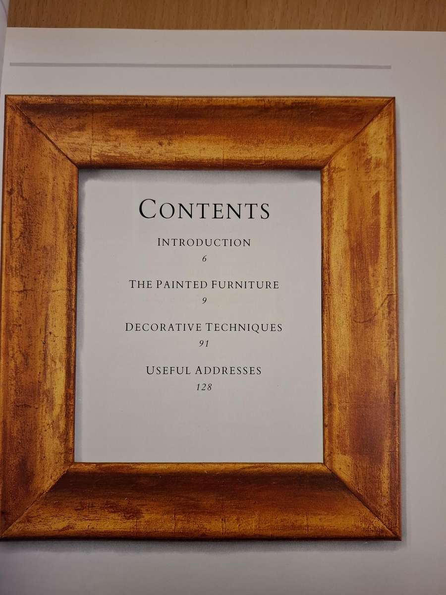 Simple Painted Furniture - Annie Sloan  (Paperback)