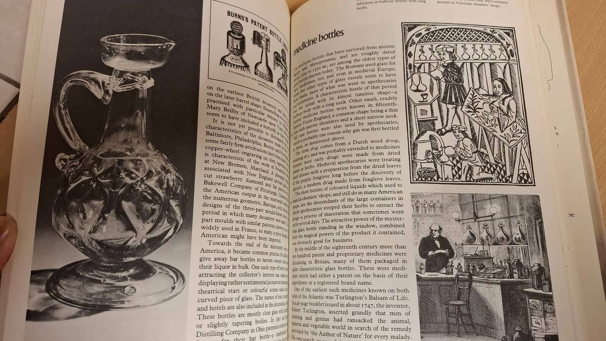 The Book of Bottle Collecting : Doreen Beck  (Hardcover)