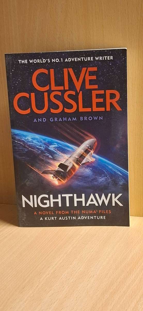 Nighthawk: Clive Cussler (Large Paperback)  NEW CONDITION