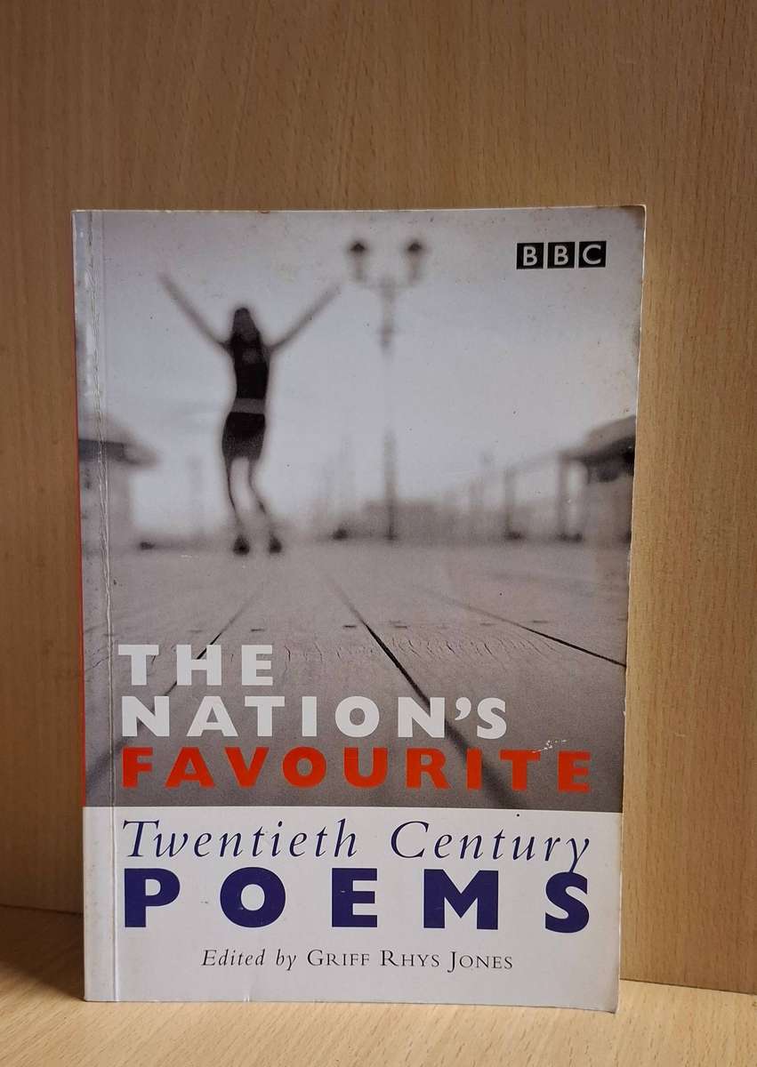 The Nation`s Favourite Twentieth Century Poems (Foreword by Griff Rhys Jones) Paperback