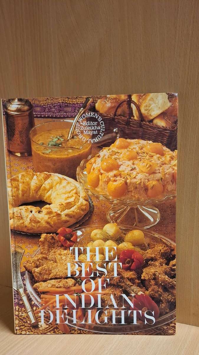 The Best of Indian Delights Editor Zuleikha Mayat  (Hardcover)