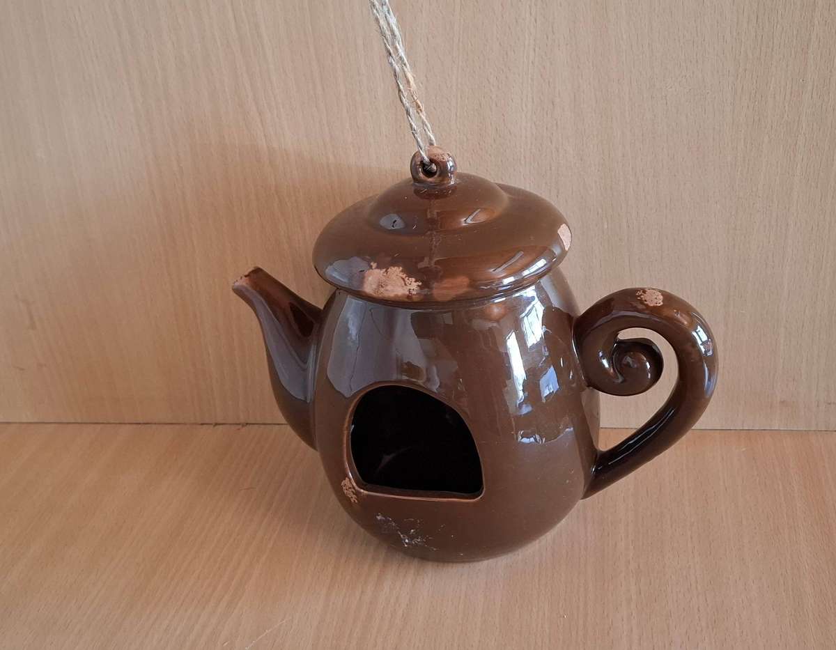 Stoneware Teapot Shape Bird Feeder
