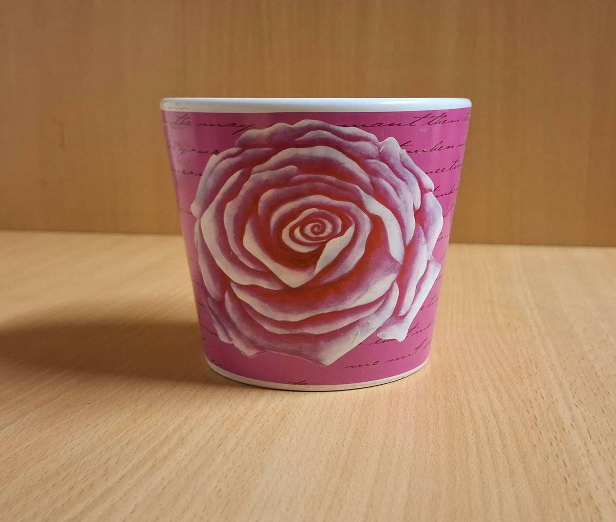 Rose Pattern Ceramic Plant Pot/Planter (height 10cm width 12cm)