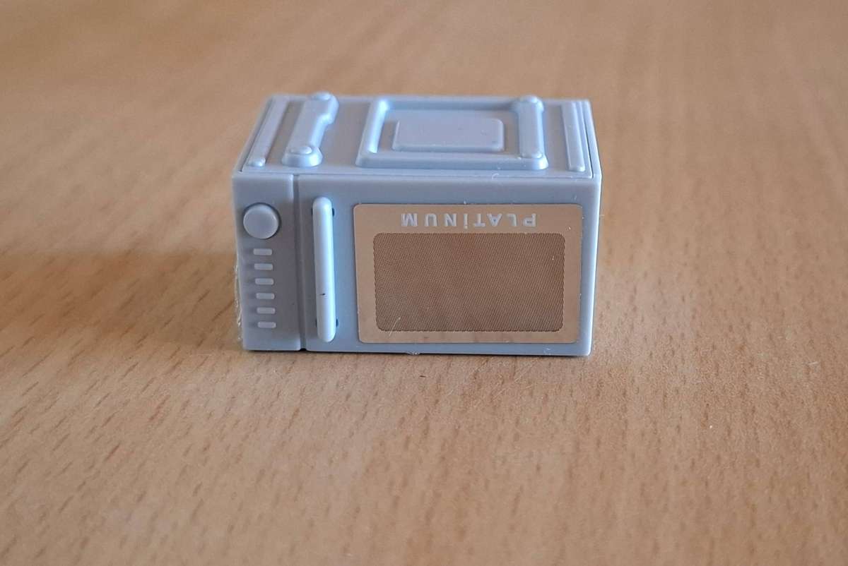 Checkers Little shop Mini collectables - Microwave