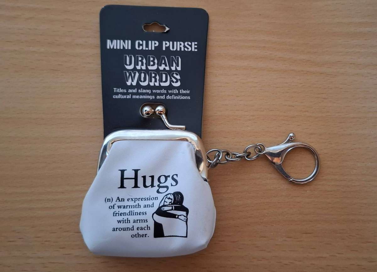 `Hugs` Mini Clip Purse Keyring/Keychain (7cm x 6cm)