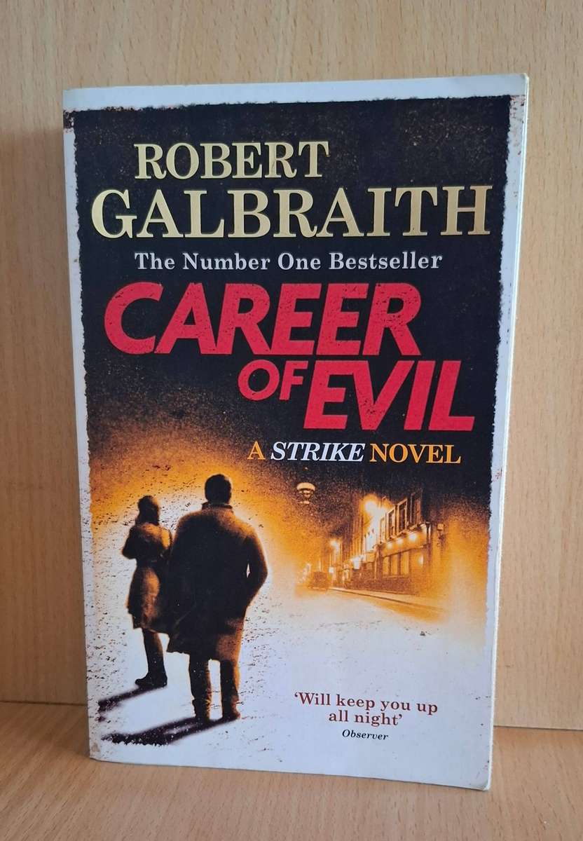 Career of Evil : Robert Galbraith (Paperback)