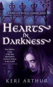 Hearts in Darkness : Keri Arthur (Paperback)