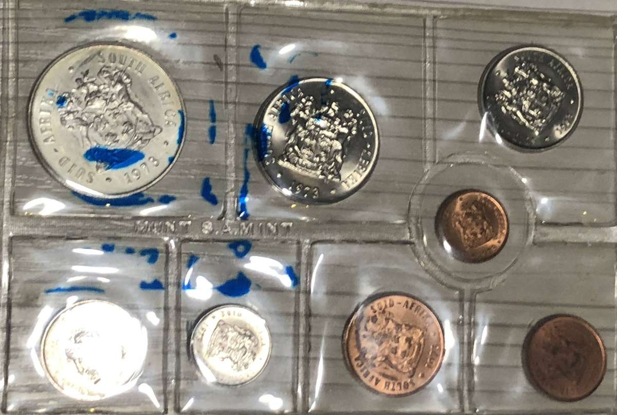 1973 RSA Uncirculated Mint Set with silver R1