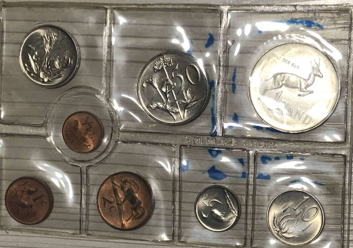 1973 RSA Uncirculated Mint Set with silver R1