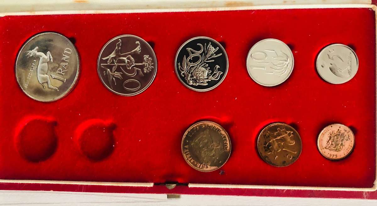 Republic of South Africa 1973 Long Proof Set with Silver R1 2nd Decimal (No gold)