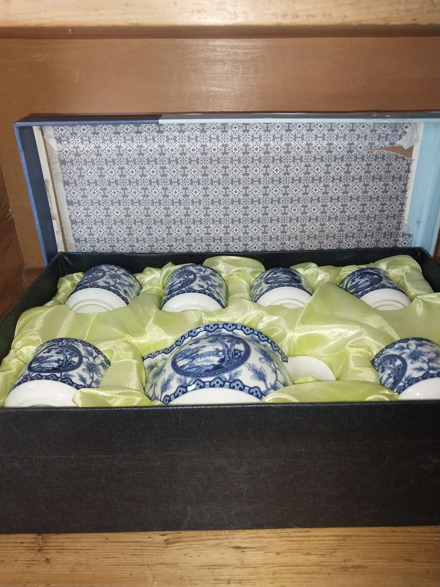 Boxed oriental tea set