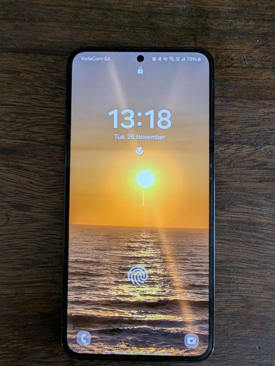 Samsung Galaxy S23, 256GB - Black