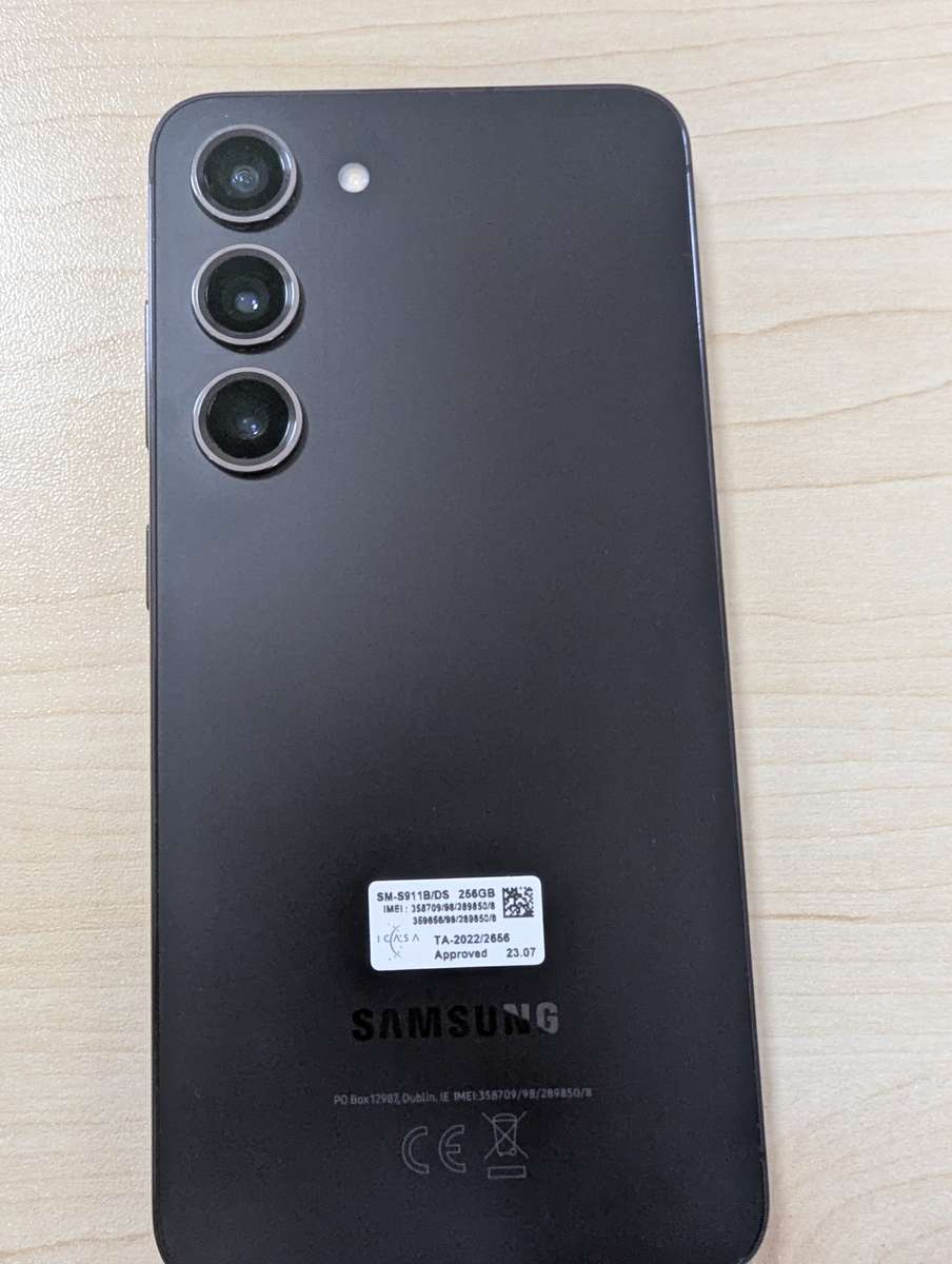 Samsung Galaxy S23, 256GB - Black