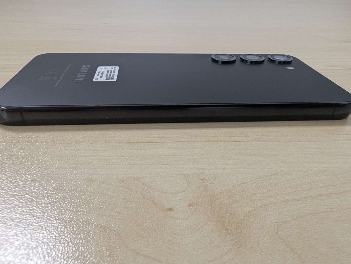 Samsung Galaxy S23, 256GB - Black