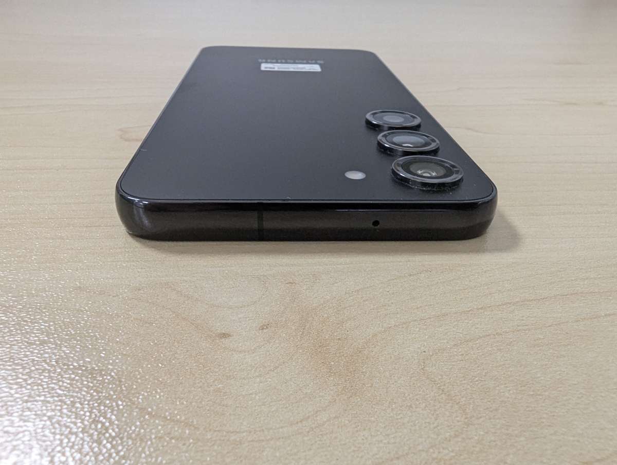 Samsung Galaxy S23, 256GB - Black