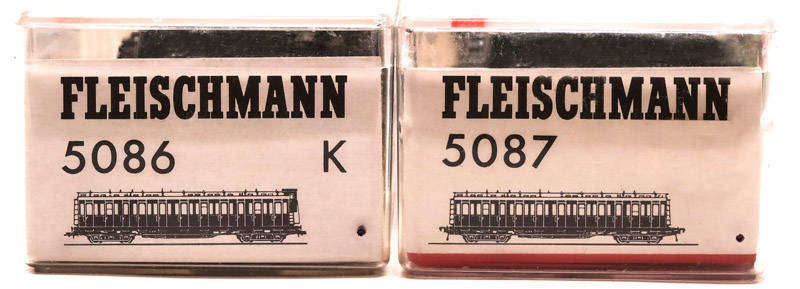 Fleischmann: 5086K and 5087 Passenger Compartment Coaches of the DRG (HO)