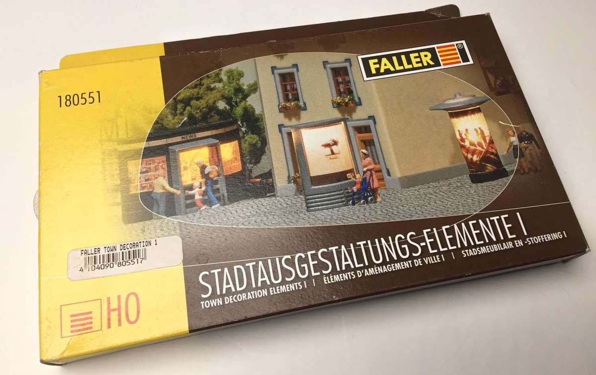 Faller Town Decoration Items (HO) 180551