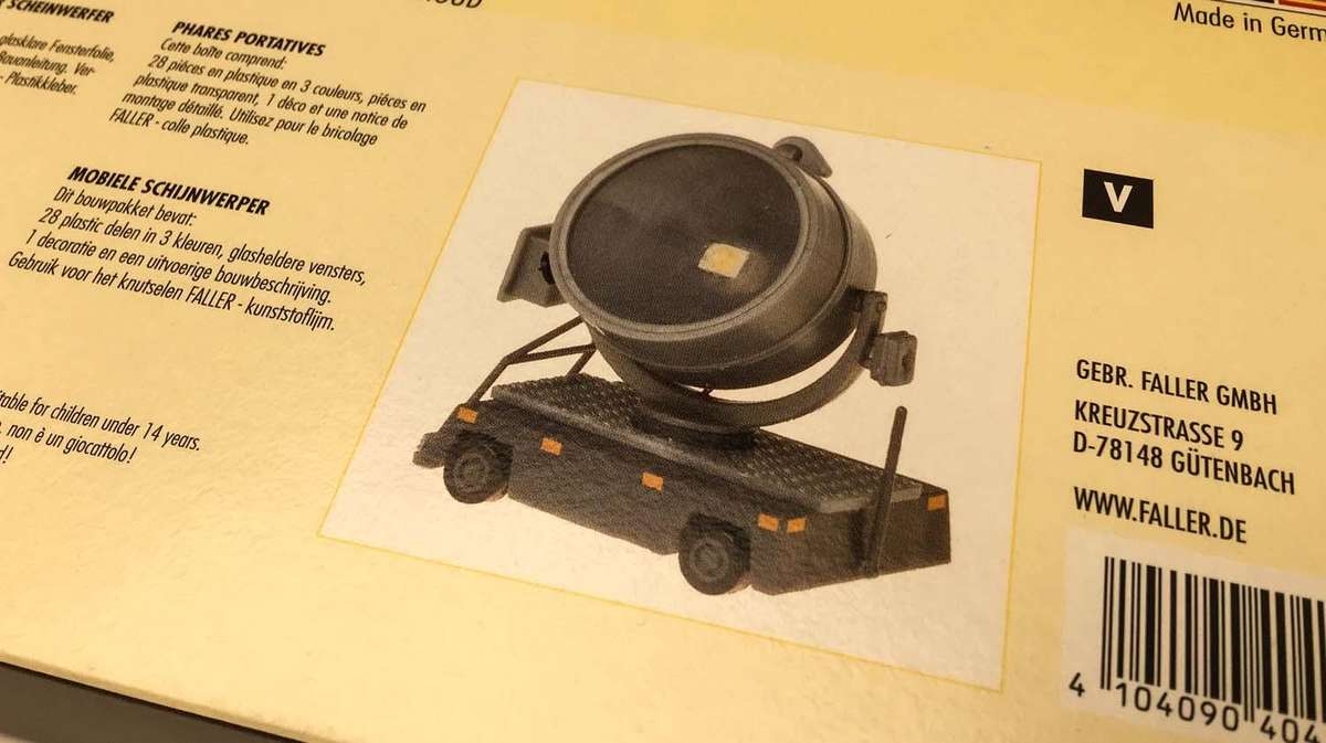 Faller Searchlight on Trailer (HO)