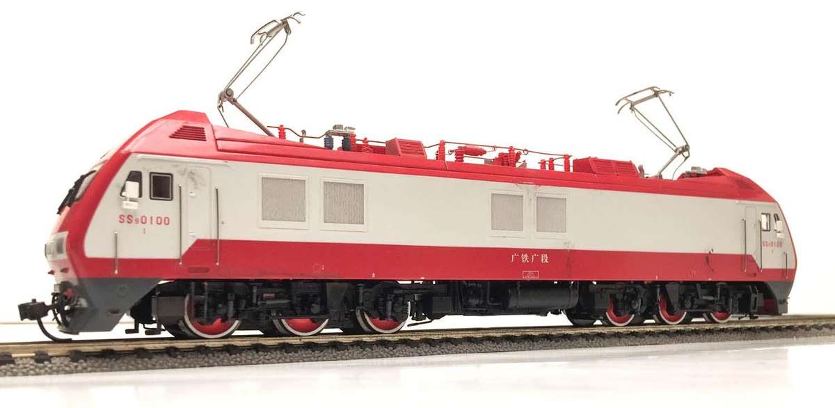 Bachmann: Chinese National Railway SS9 0100 (HO)
