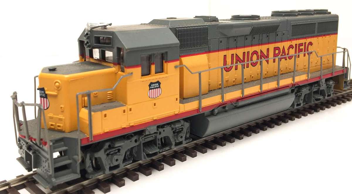 Bachmann 60301 HO Union Pacific EMD GP40 Diesel Locomotive (DCC & Analogue)