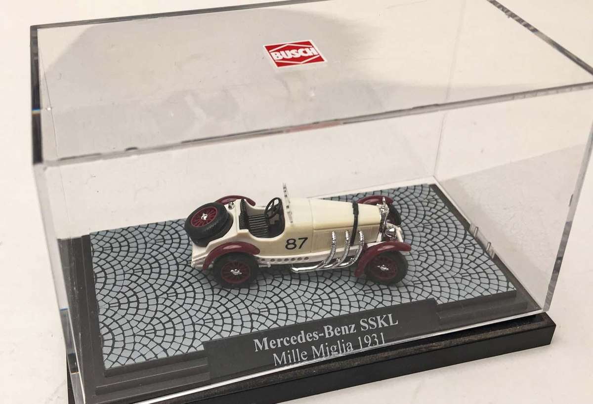 BUSCH HO 1:87 (HO) AUTOMODELLE MERCEDES-BENZ SSKL Mercedes 48303 Mille Miglia 1931