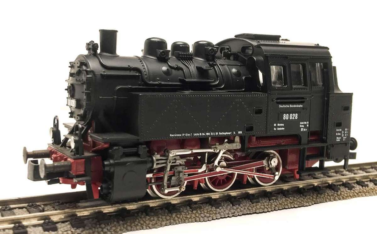 ROCO: BR 80 (HO) Steam Shunting Loco of the DB