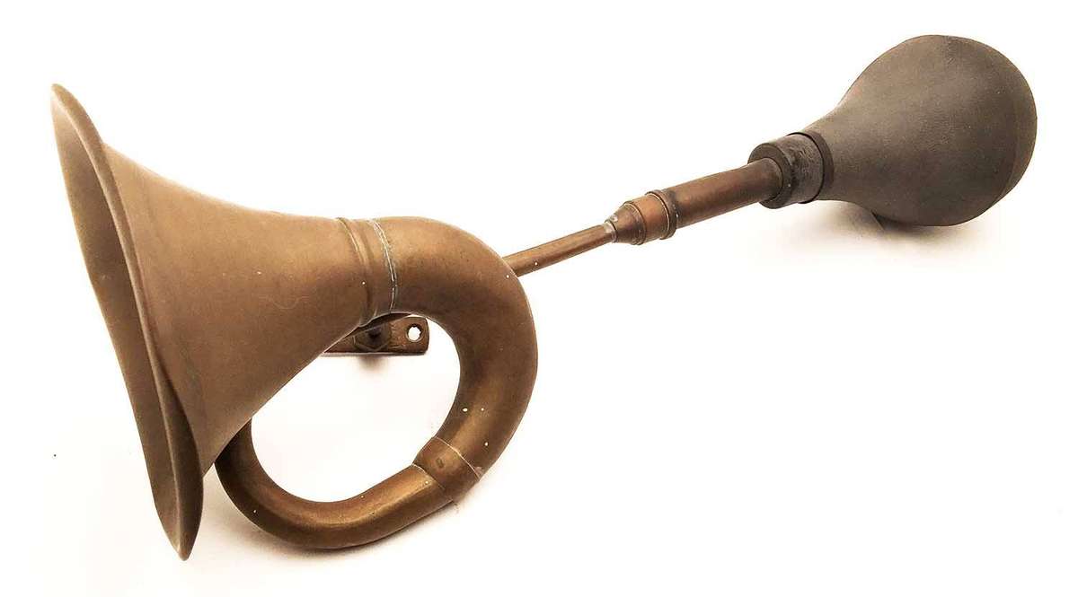 Vintage Vehicle Horn