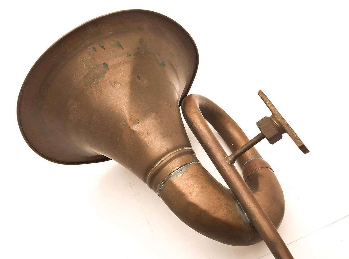 Vintage Vehicle Horn
