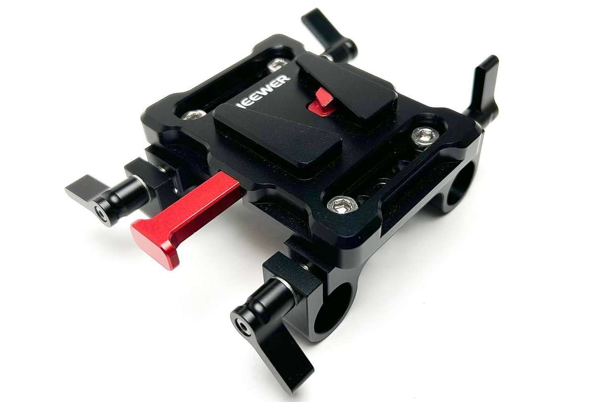 Smallrig 15mm rod mount system with Neewer V-lock battery holder