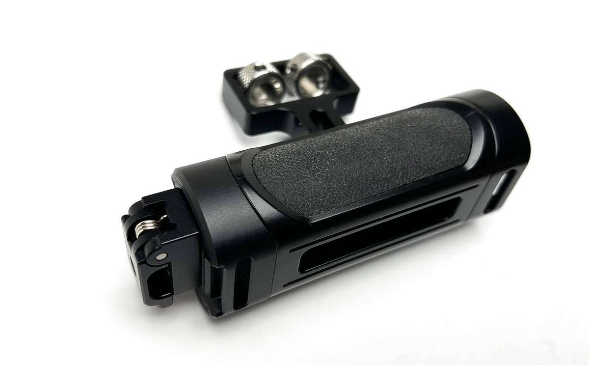 Smallrig side handle with spring cable clamp