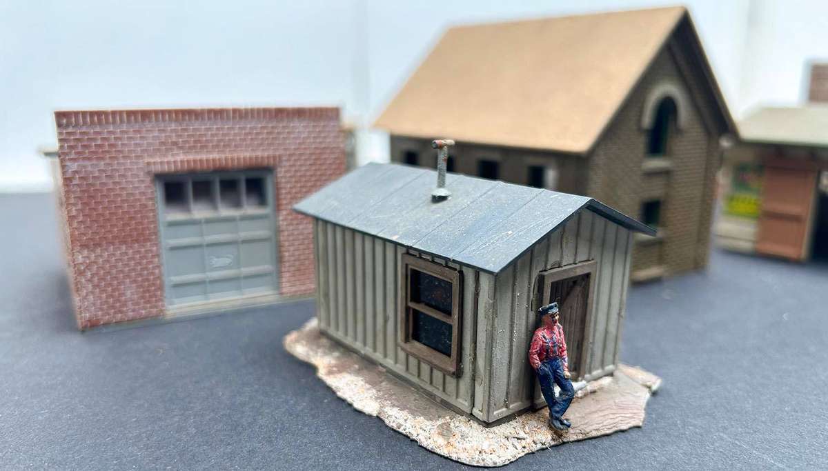 Assorted Railway Layout Buildings (9x) HO
