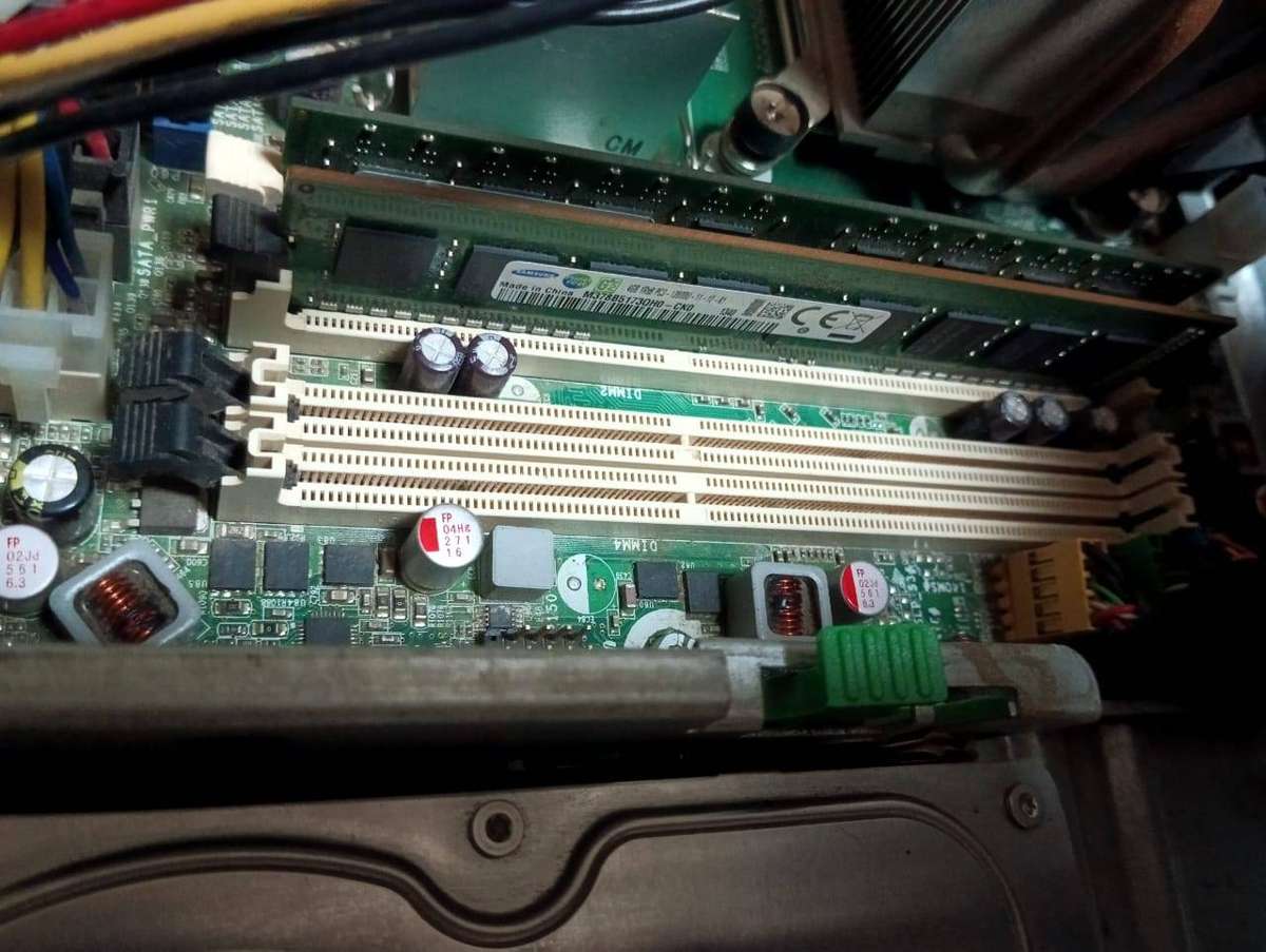 Desktop PC + Parts Combo (Please read)