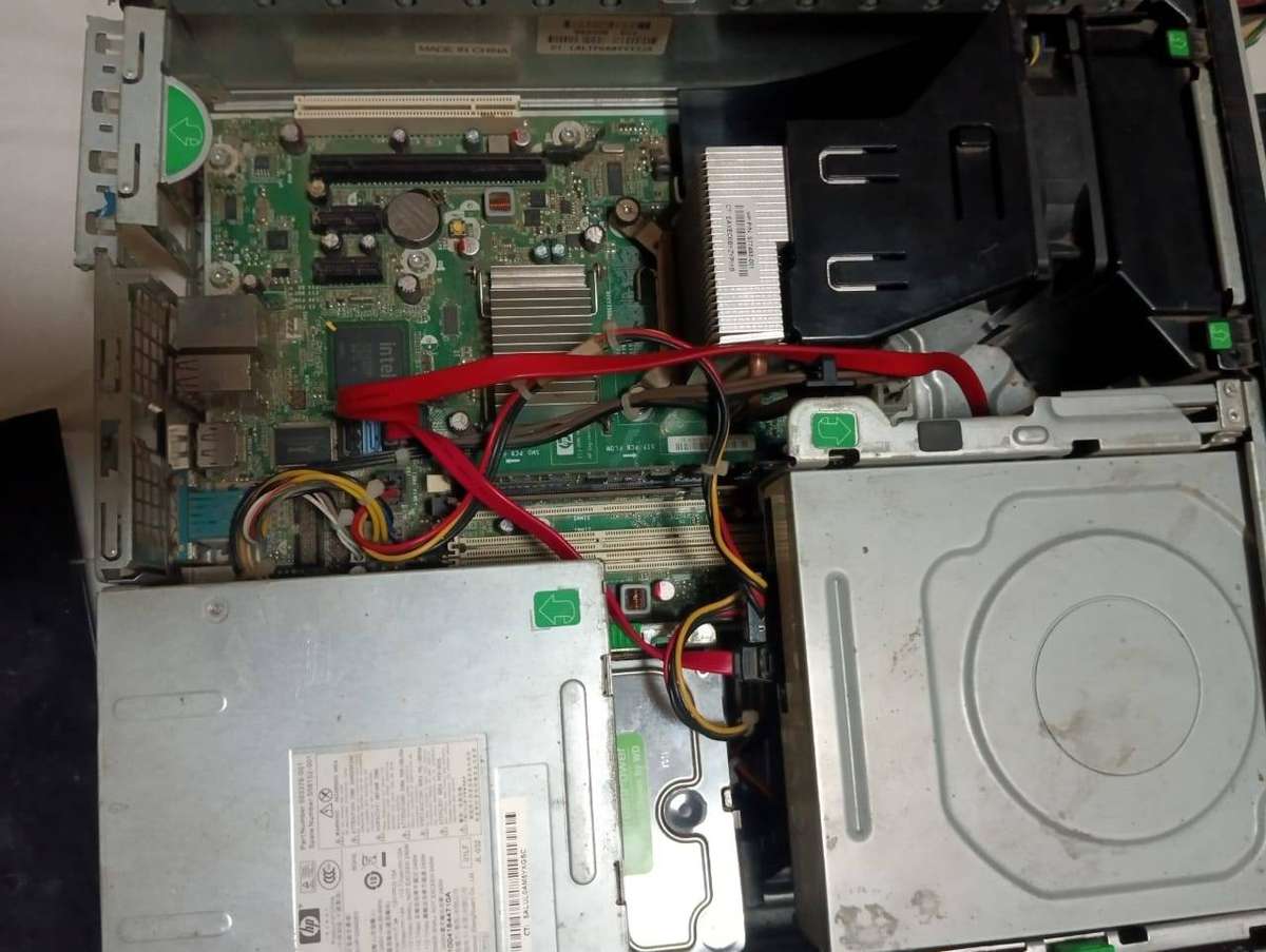 Desktop PC + Parts Combo (Please read)