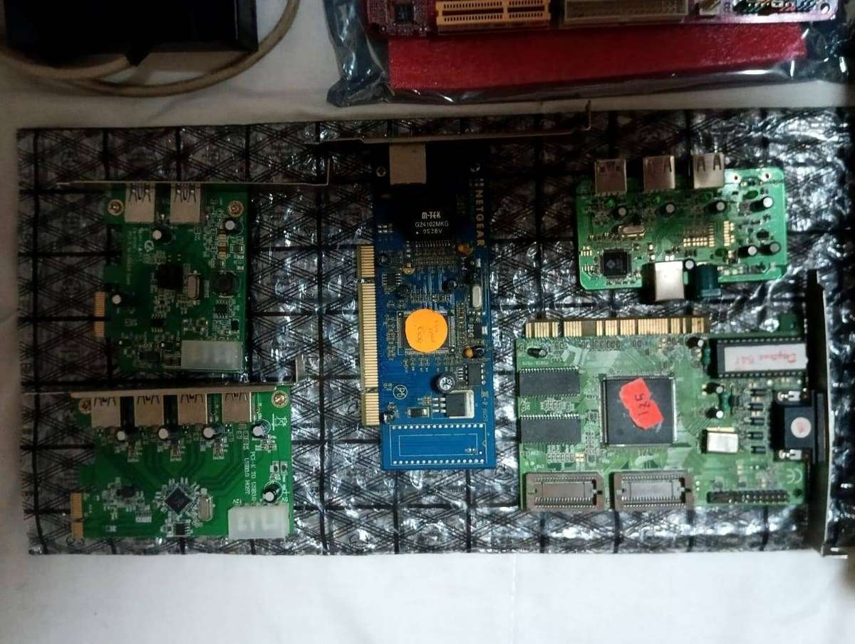 Desktop PC + Parts Combo (Please read)