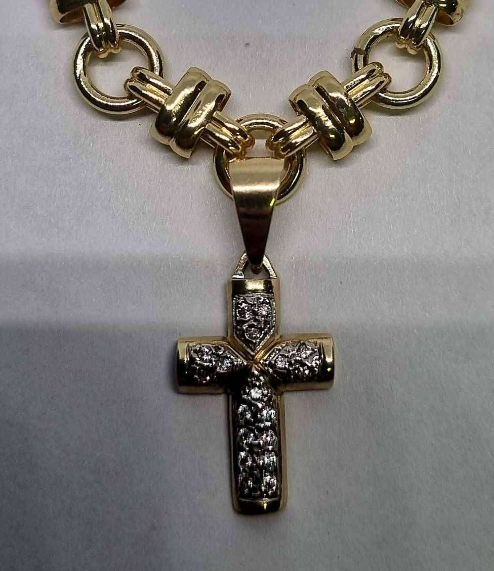 9ct Yellow Gold Cross Pendant with Cubic Zirconias