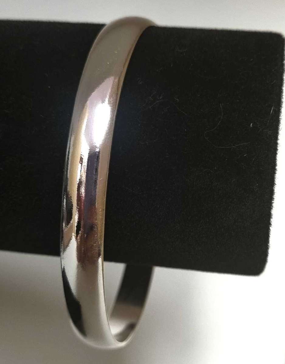 SIlver Bangle