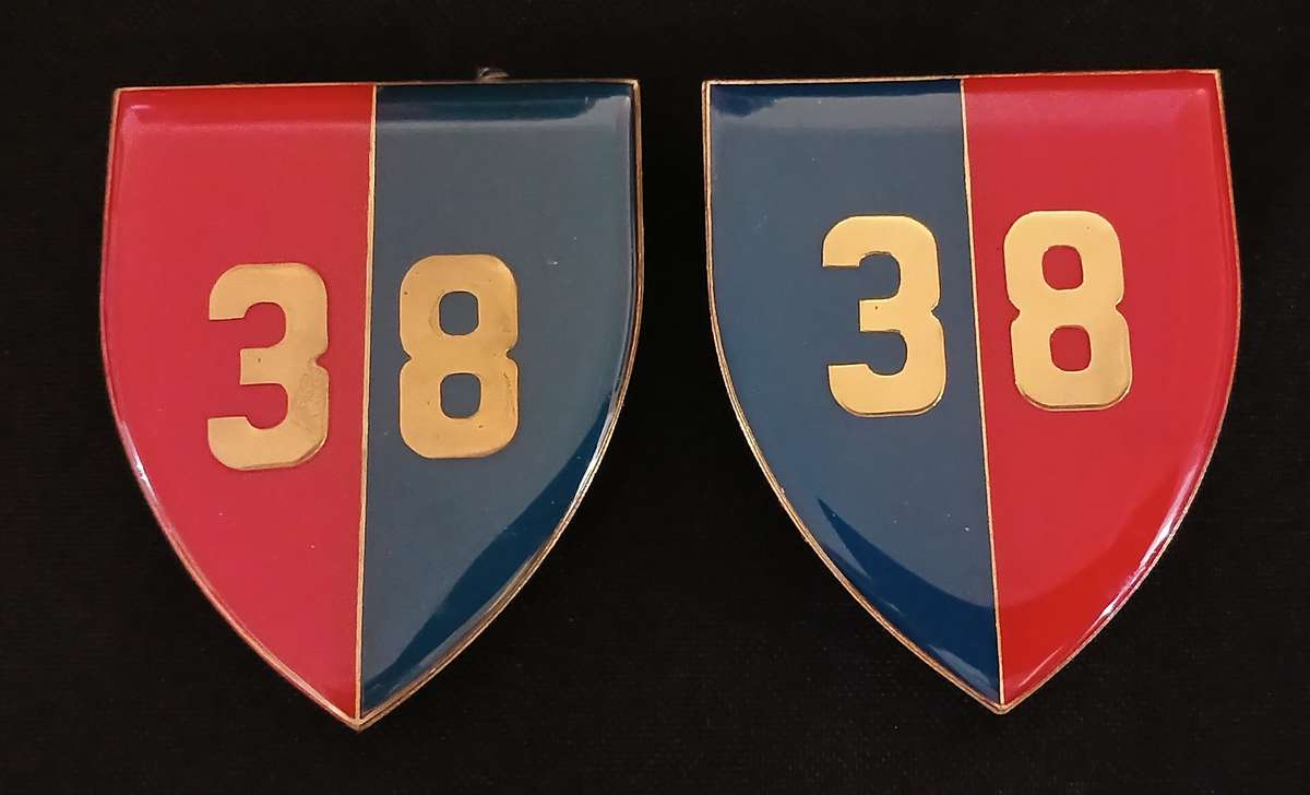 SADF 38 FIELD WORKSHOP SHOULDER FLASH PAIR                         L179