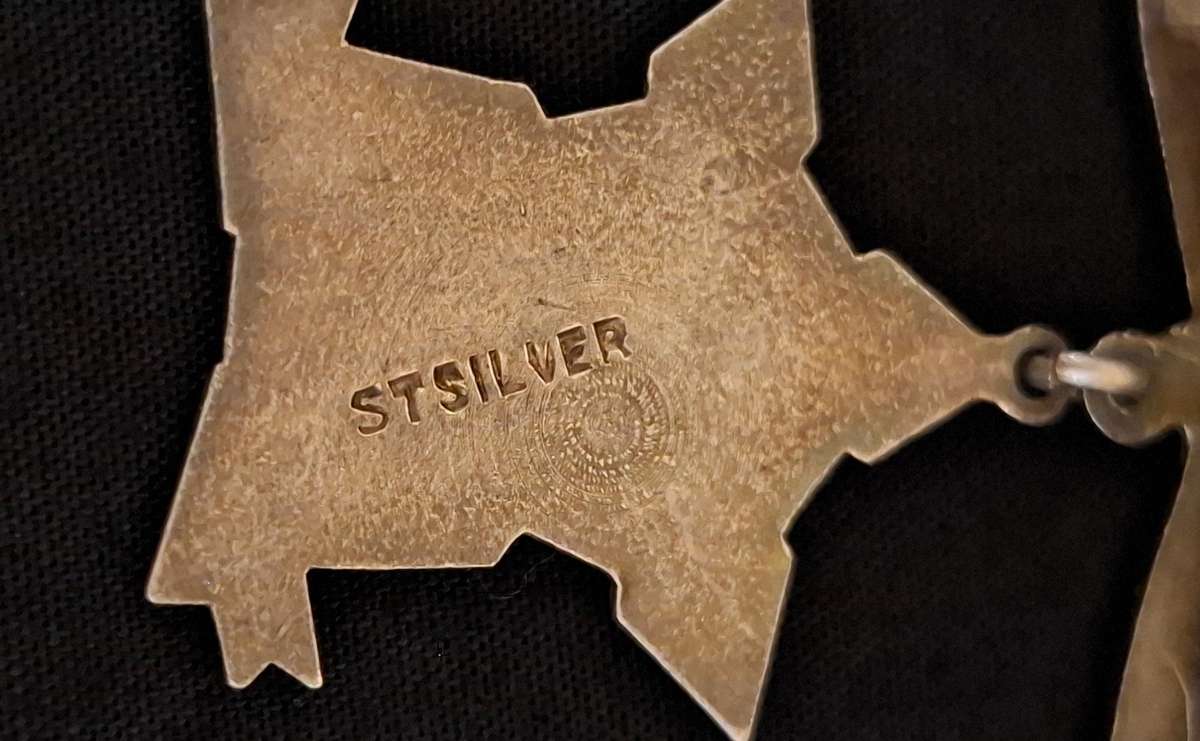 VINTAGE Sterling Silver JAN VAN RIEBEECK BROOCH 1652 - 1952   "" STUNNING ""            E112