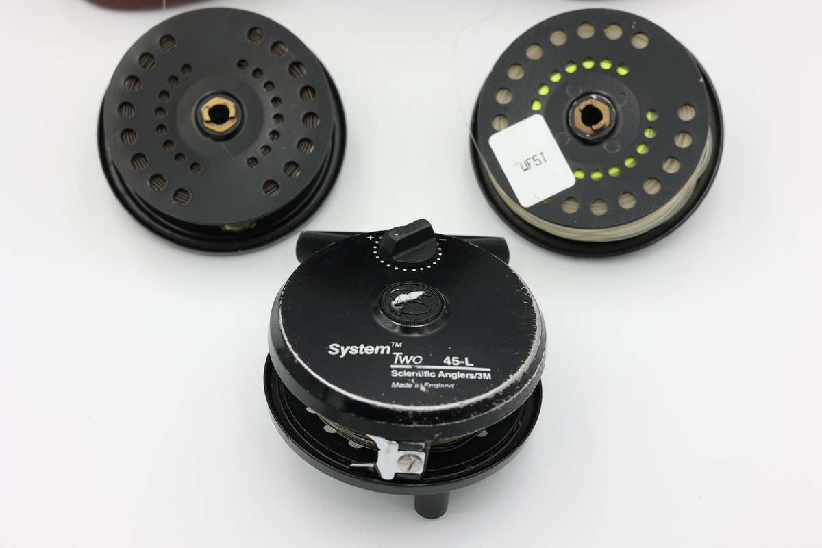 Scientific Anglers System 2 L fly fishing reel