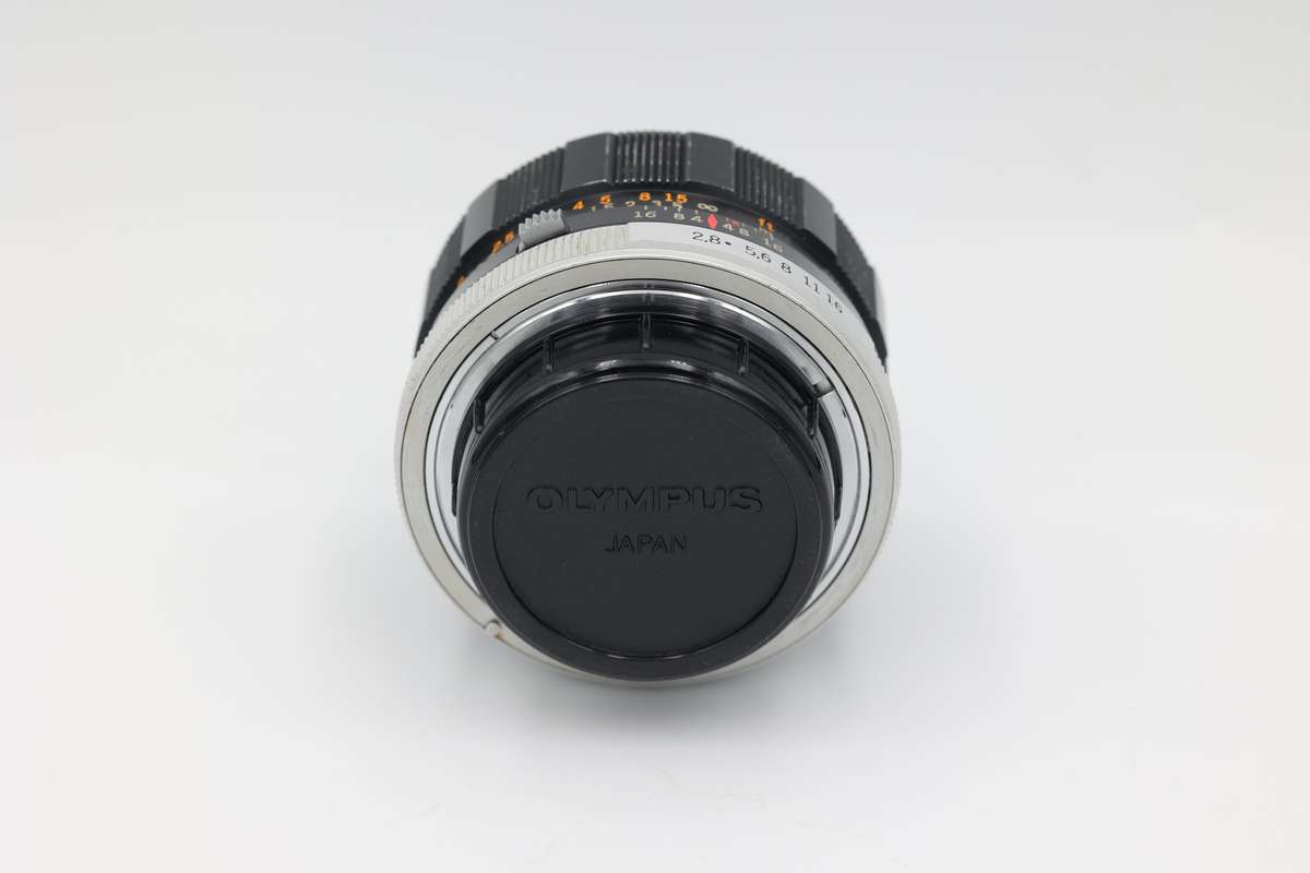 Olympus G.Zuiko Auto-W 35mm 2.8 lens (M42 screw mount)
