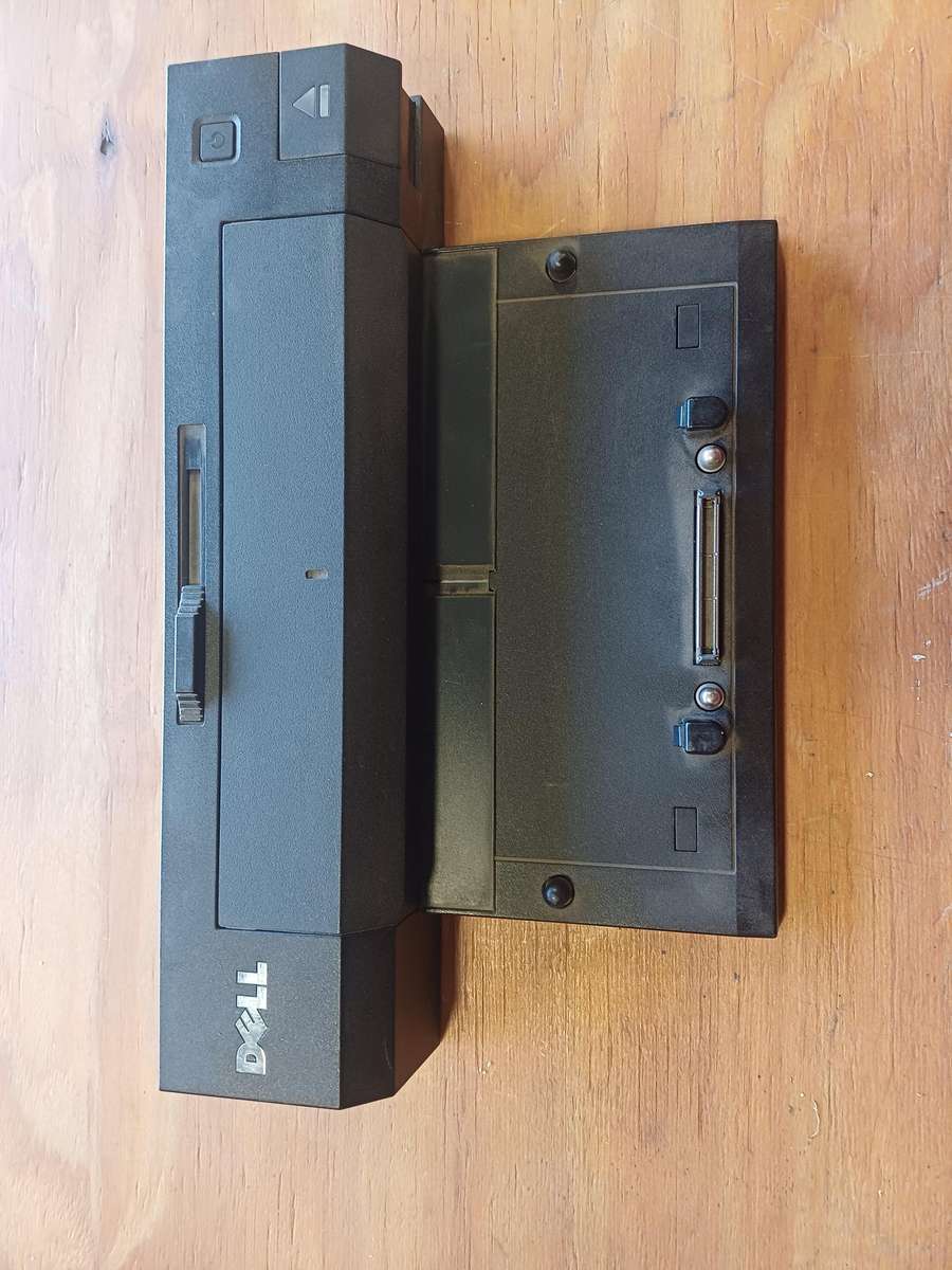 Dell E-Port Plus PR02X docking station