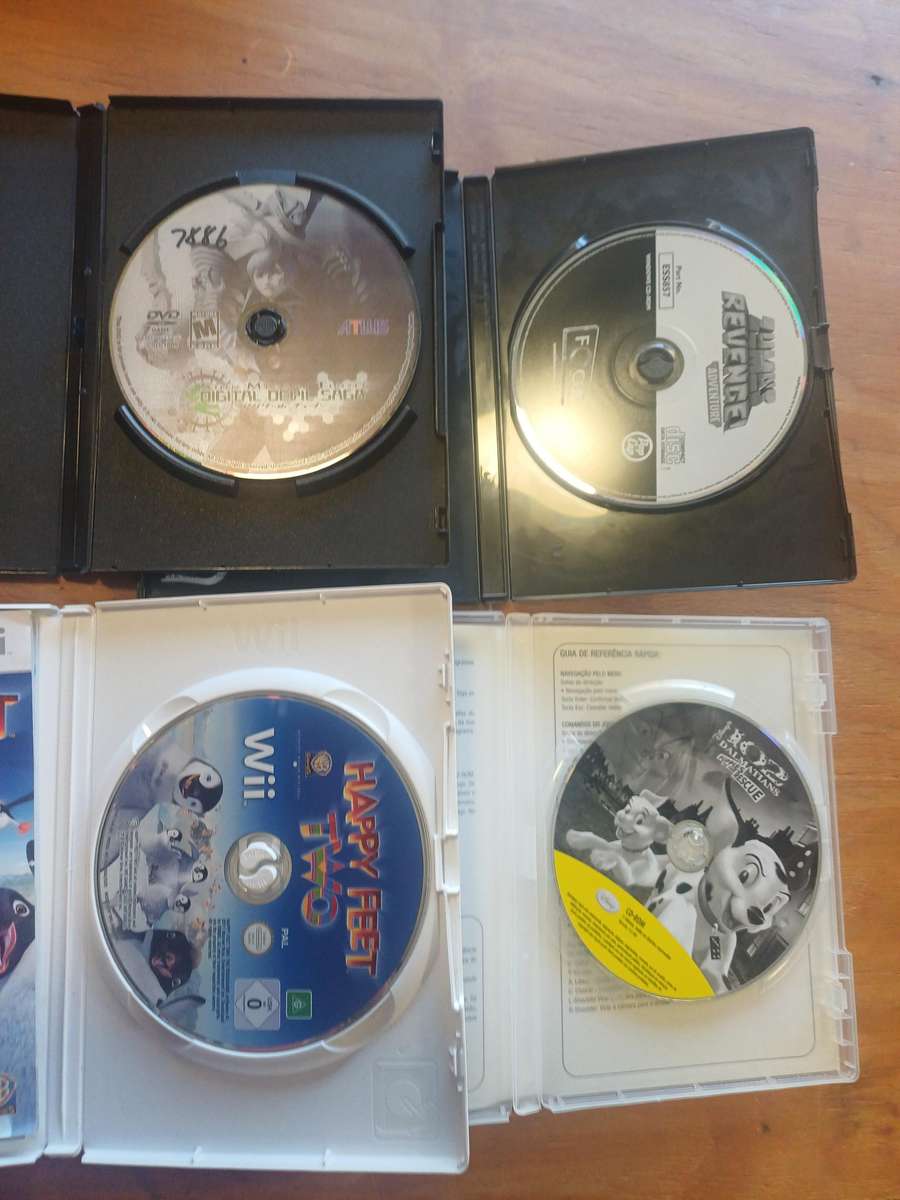 Mixed lot of gaming accessories