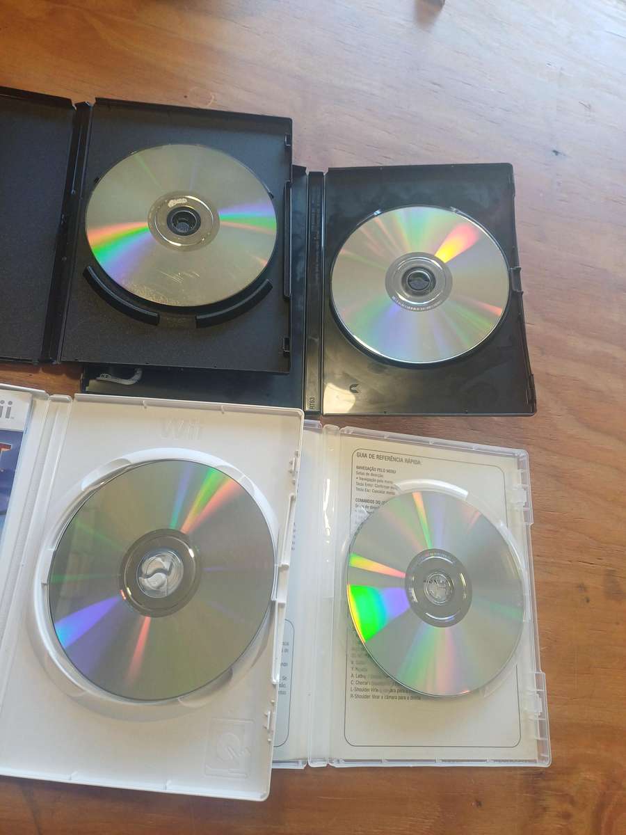 Mixed lot of gaming accessories