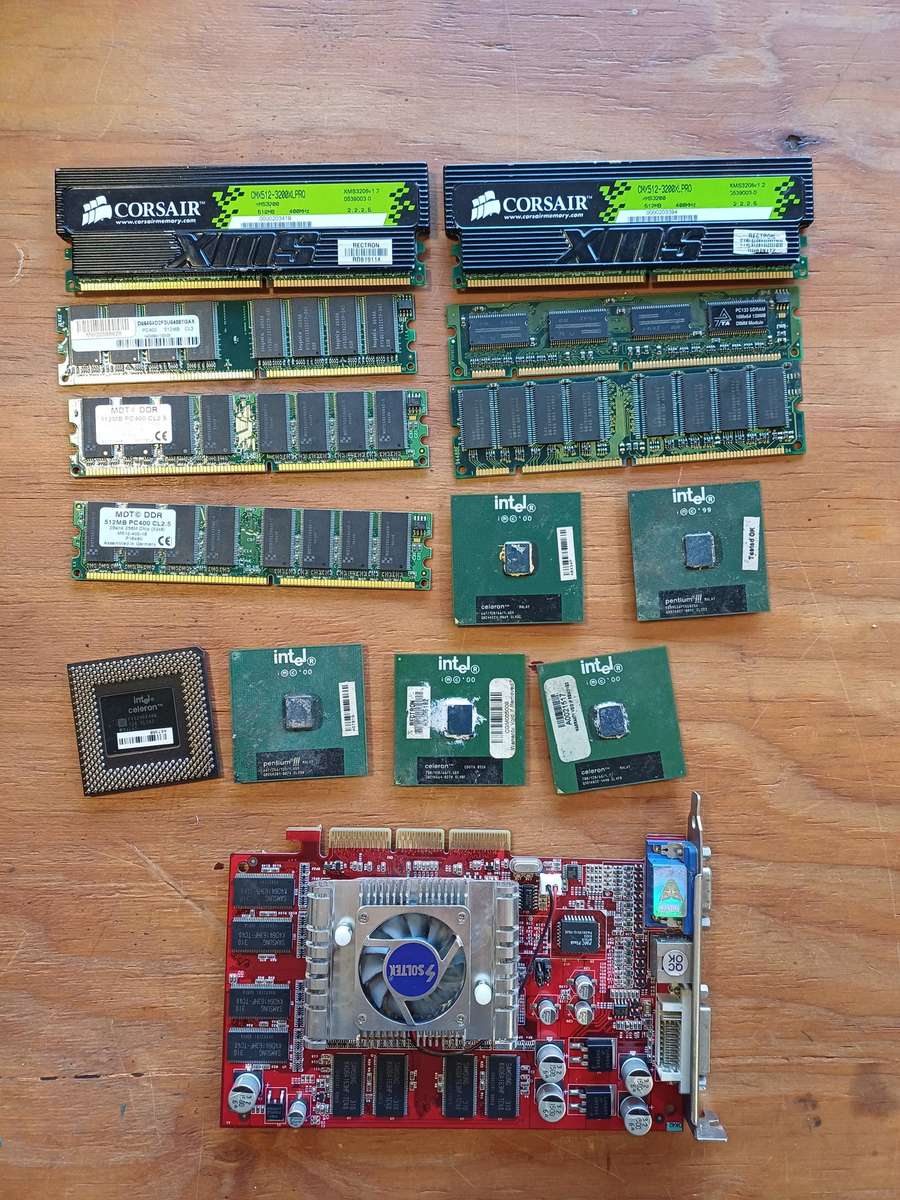 Lot of RAM and CPU's and 1 GPU