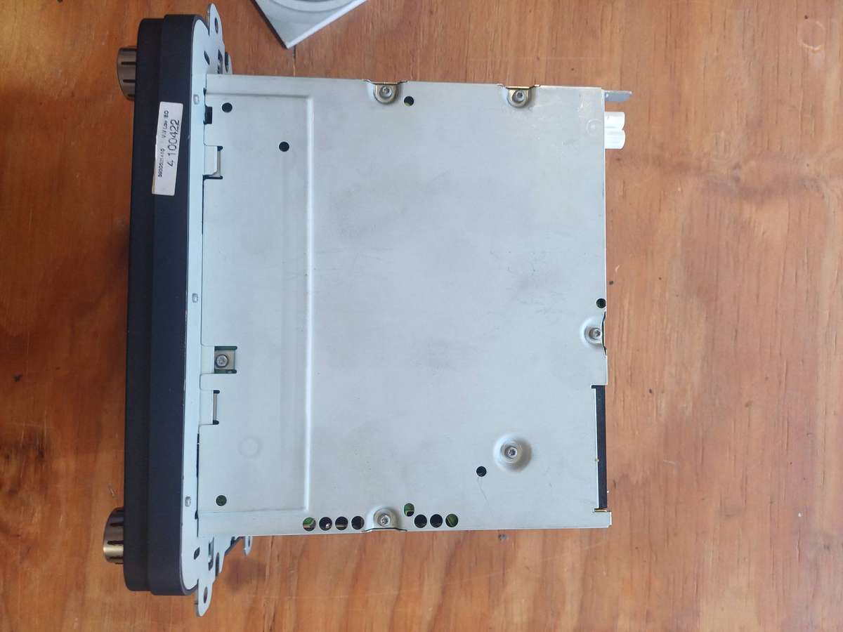 2010 VW (Volkswagen) Amarok OEM Radio Head Unit with booklet